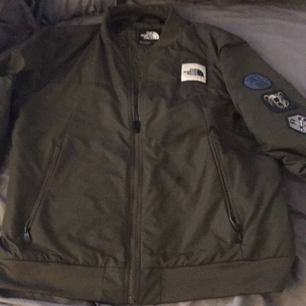 North face bomber jacket w/ arm patches